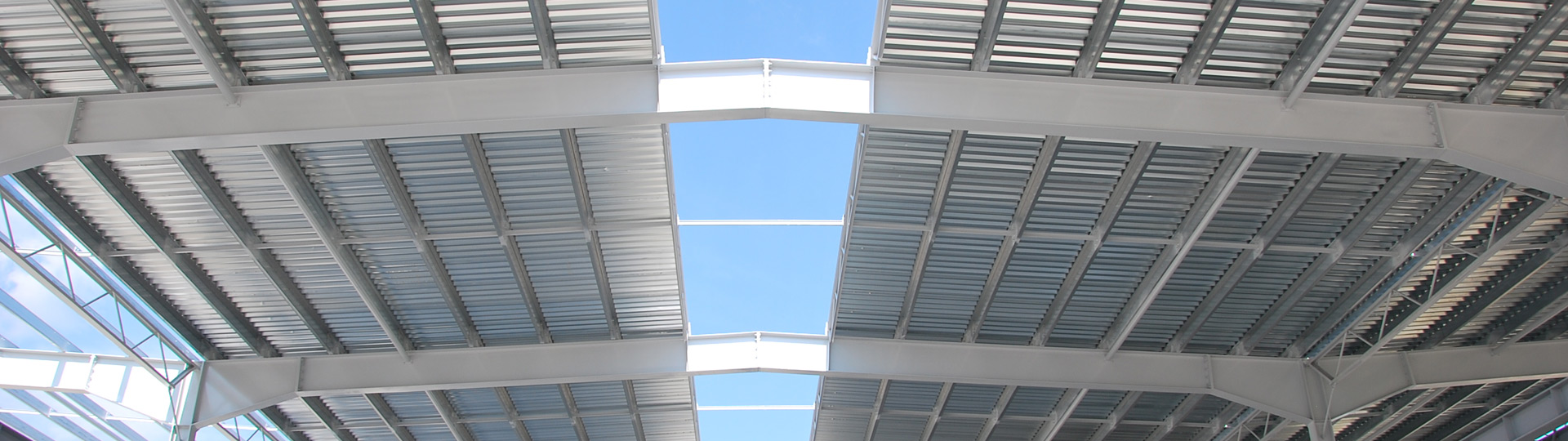 Produktion verzinkte Säulen und Montage