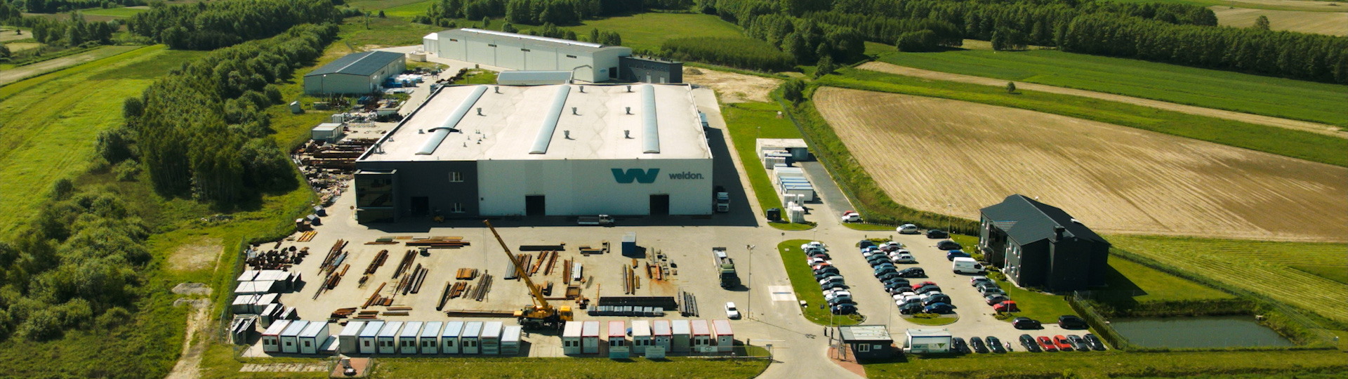 Freileitungen Verzinkerei Modulgebäude Container Polen