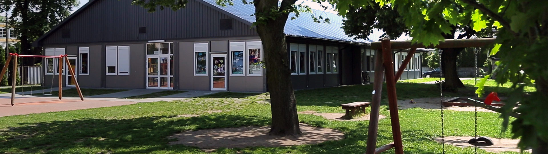 Container Modulgebäude Polen