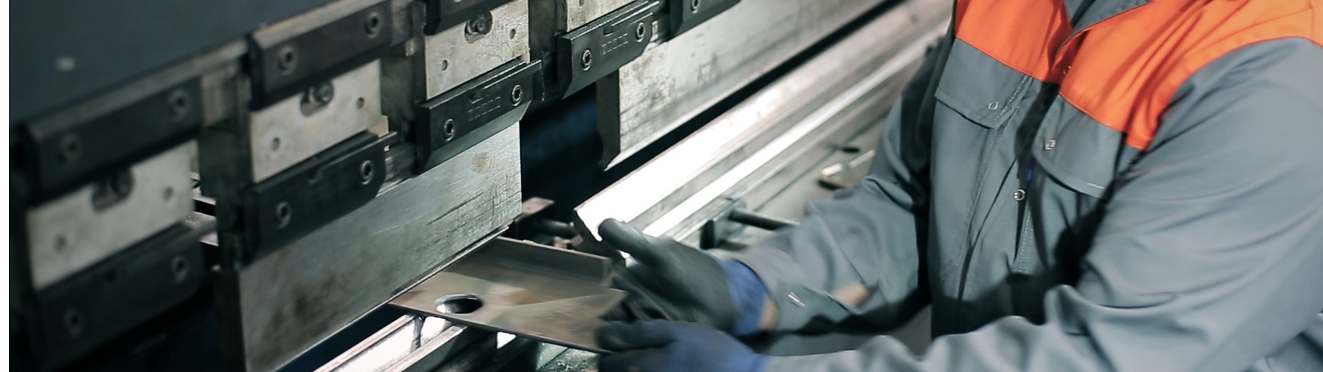 WELDON záložka spracovanie ocele Poľsko