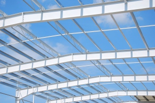 Stahlkonstruktionen verzinkte Säulen Produktion und Montage Polen